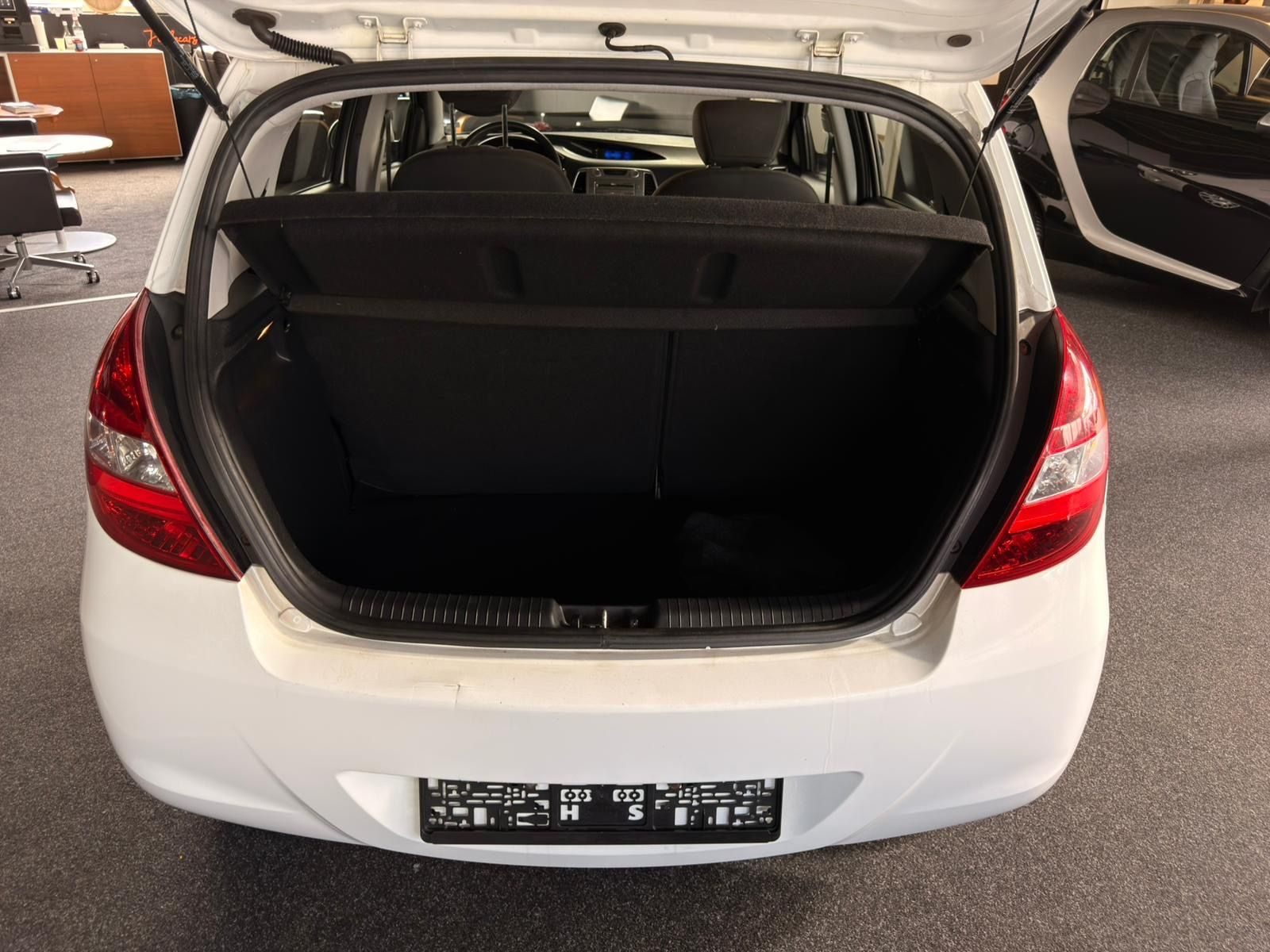 Hyundai i20 – Bild 9