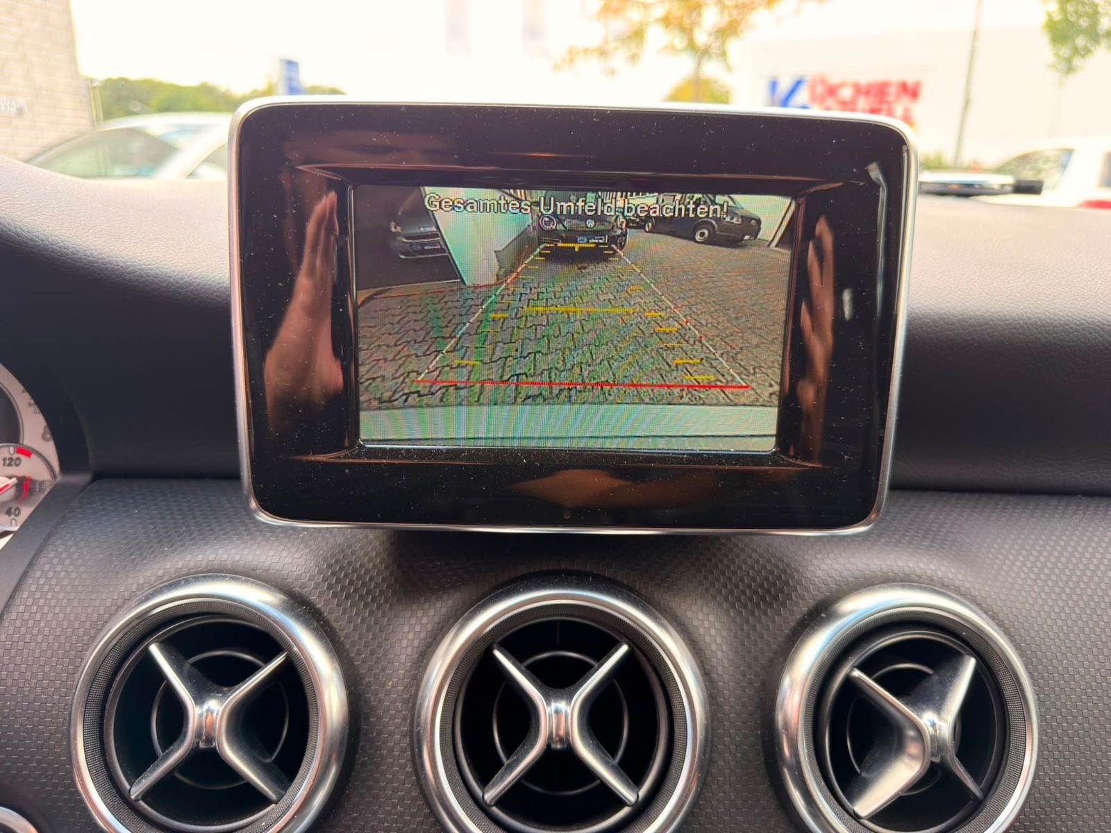 Mercedes-Benz A180 – Foto 20