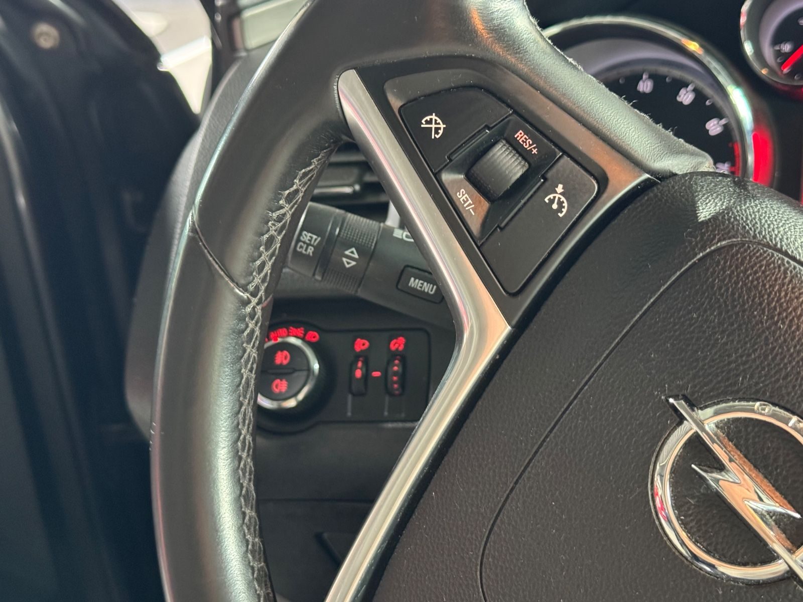 Opel Insignia – Foto 16