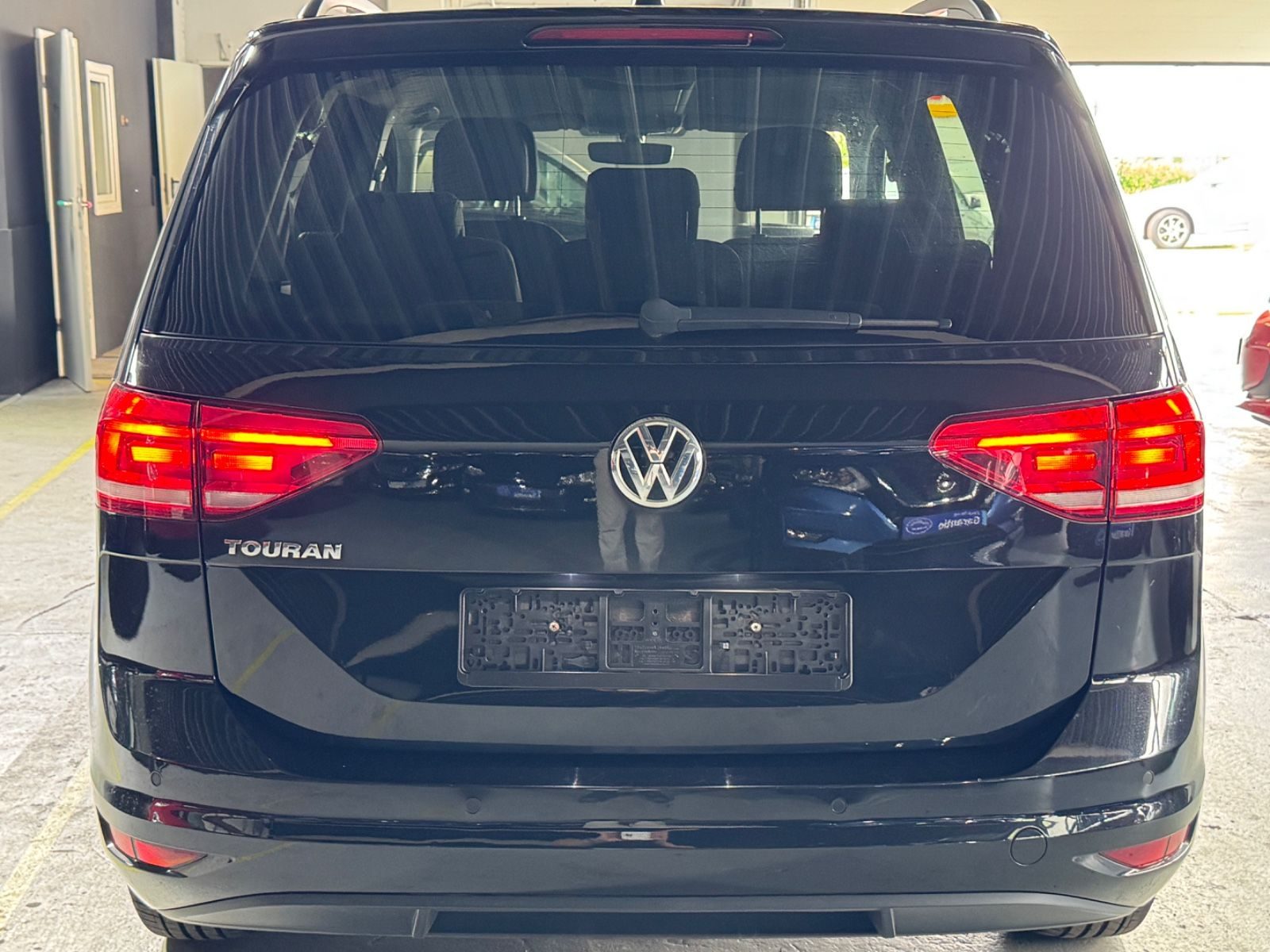 Volkswagen Touran – Foto 7