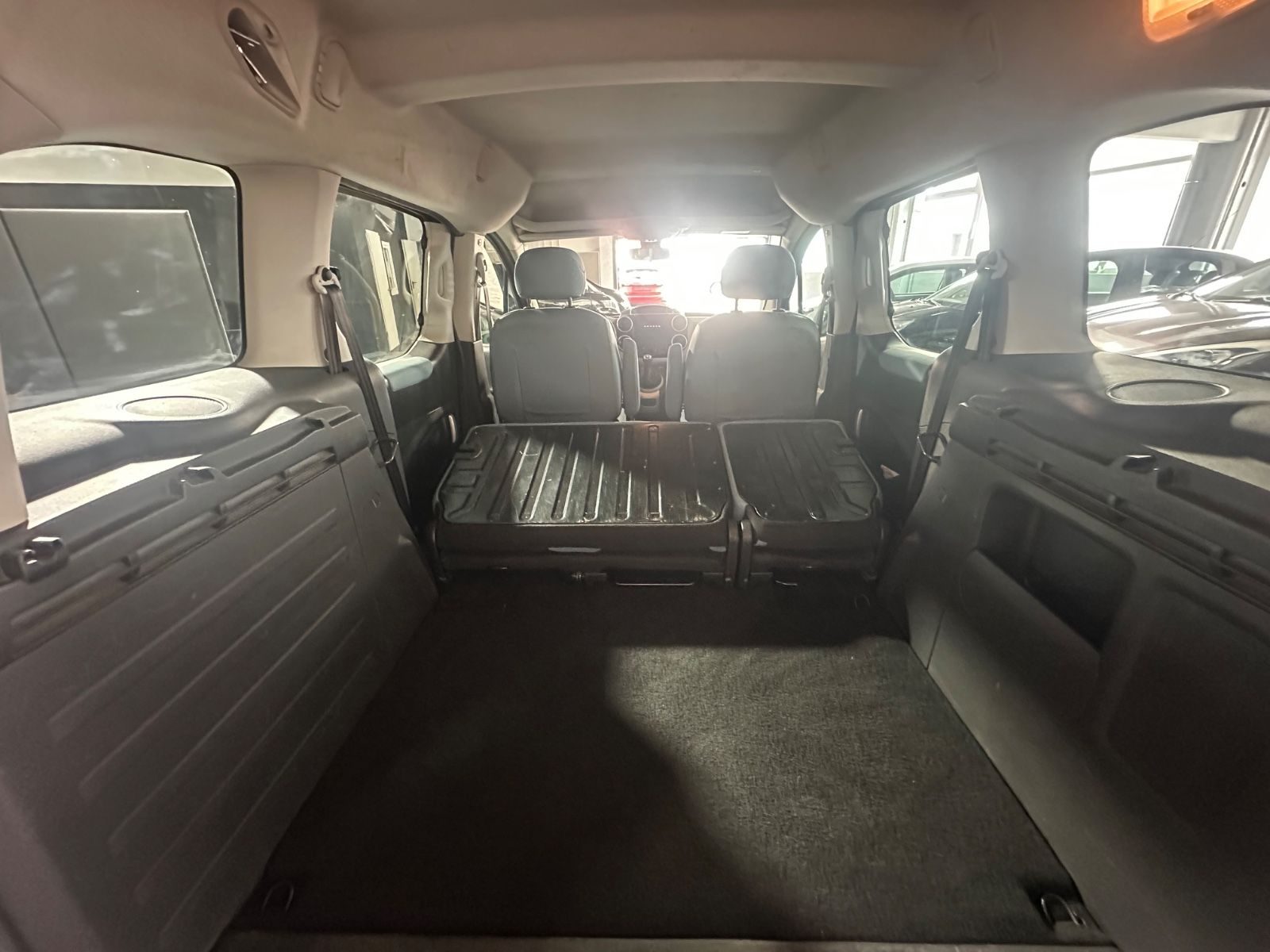 Citroën Berlingo – Foto 13