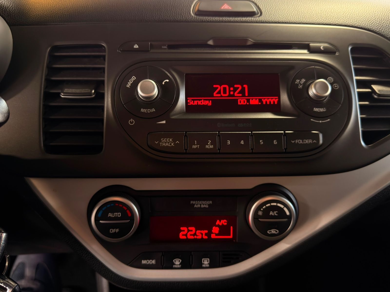 Kia Picanto – Foto 18