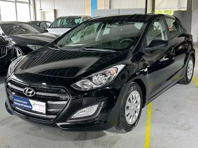 Hyundai i30 blue Classic*1.Hand*Klima*MFL*LED*HU NEU*Ser