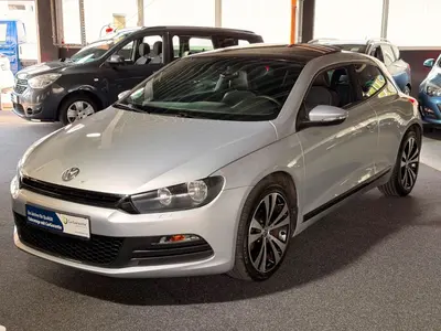 Volkswagen Scirocco 1.4TSI Edition*SHZ*Schheft*Alu*Pdc*Pano