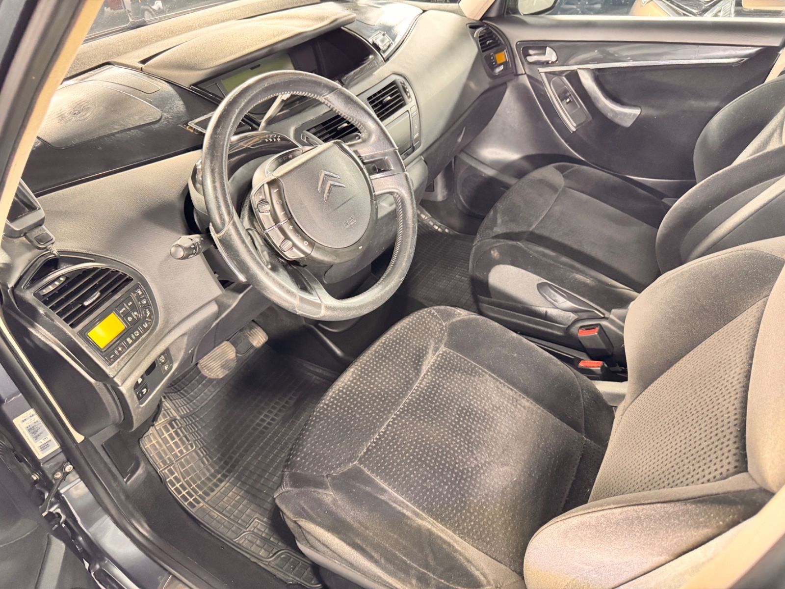 Citroën C4 Picasso – Bild 8