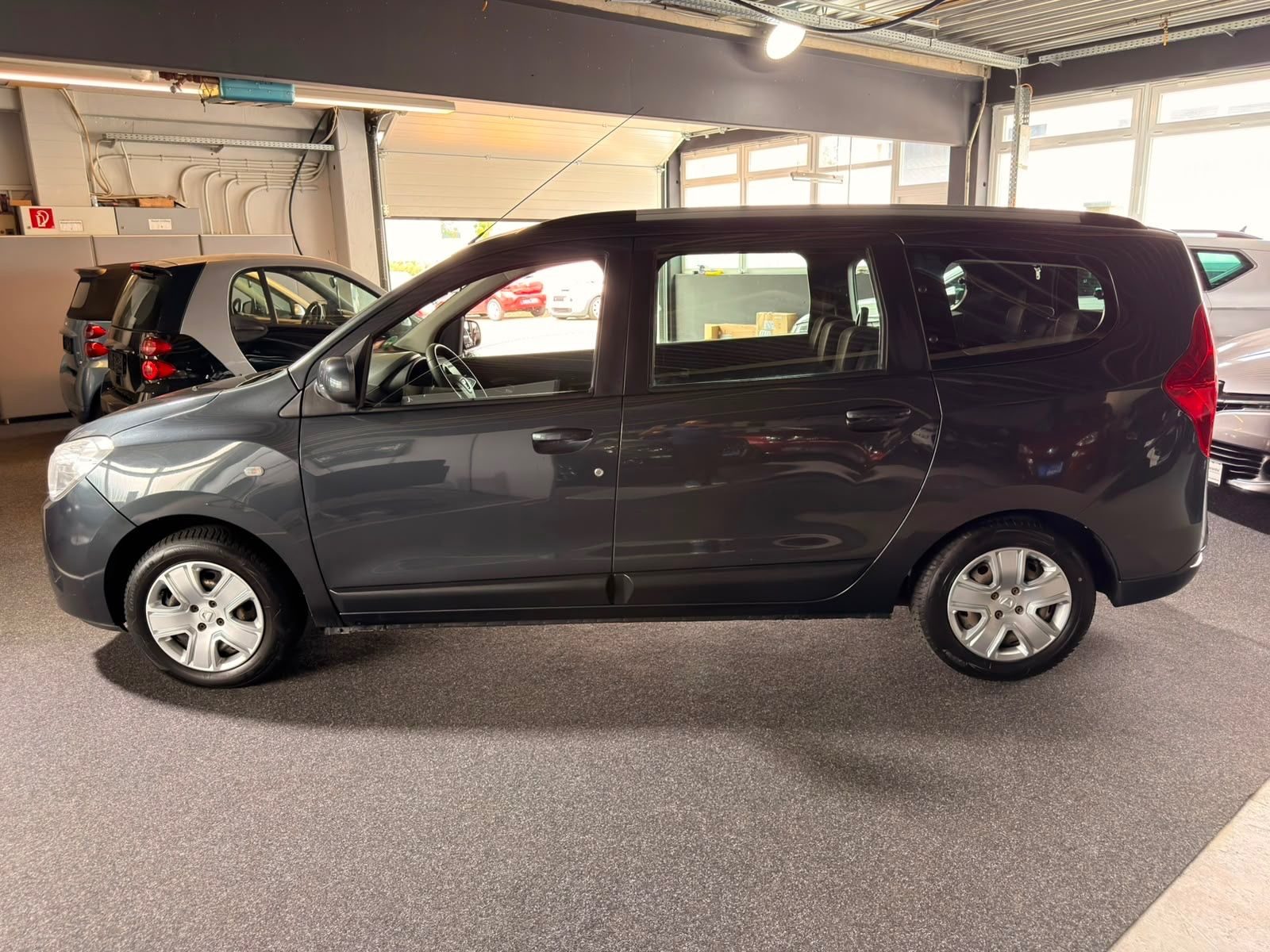 Dacia Lodgy – Bild 6