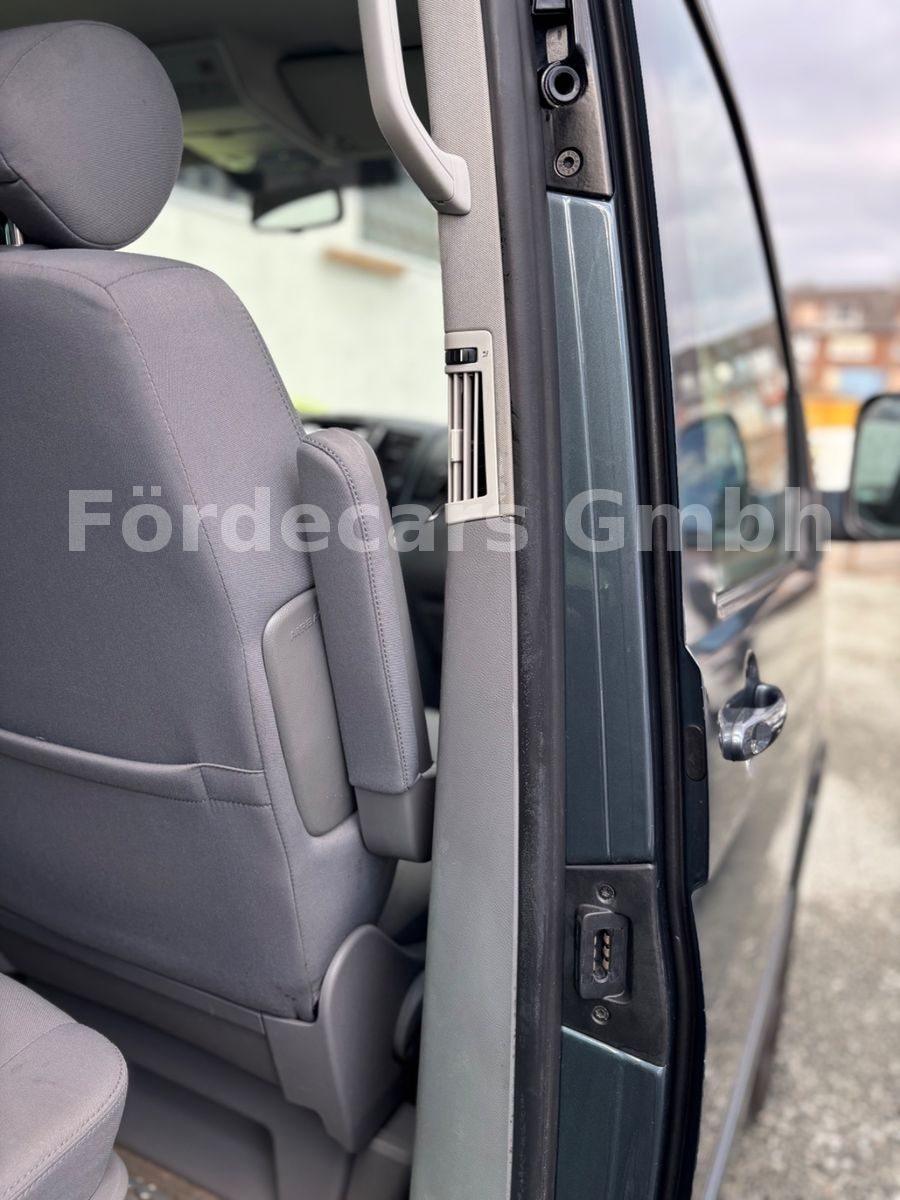 Volkswagen T5 Transporter – Foto 10