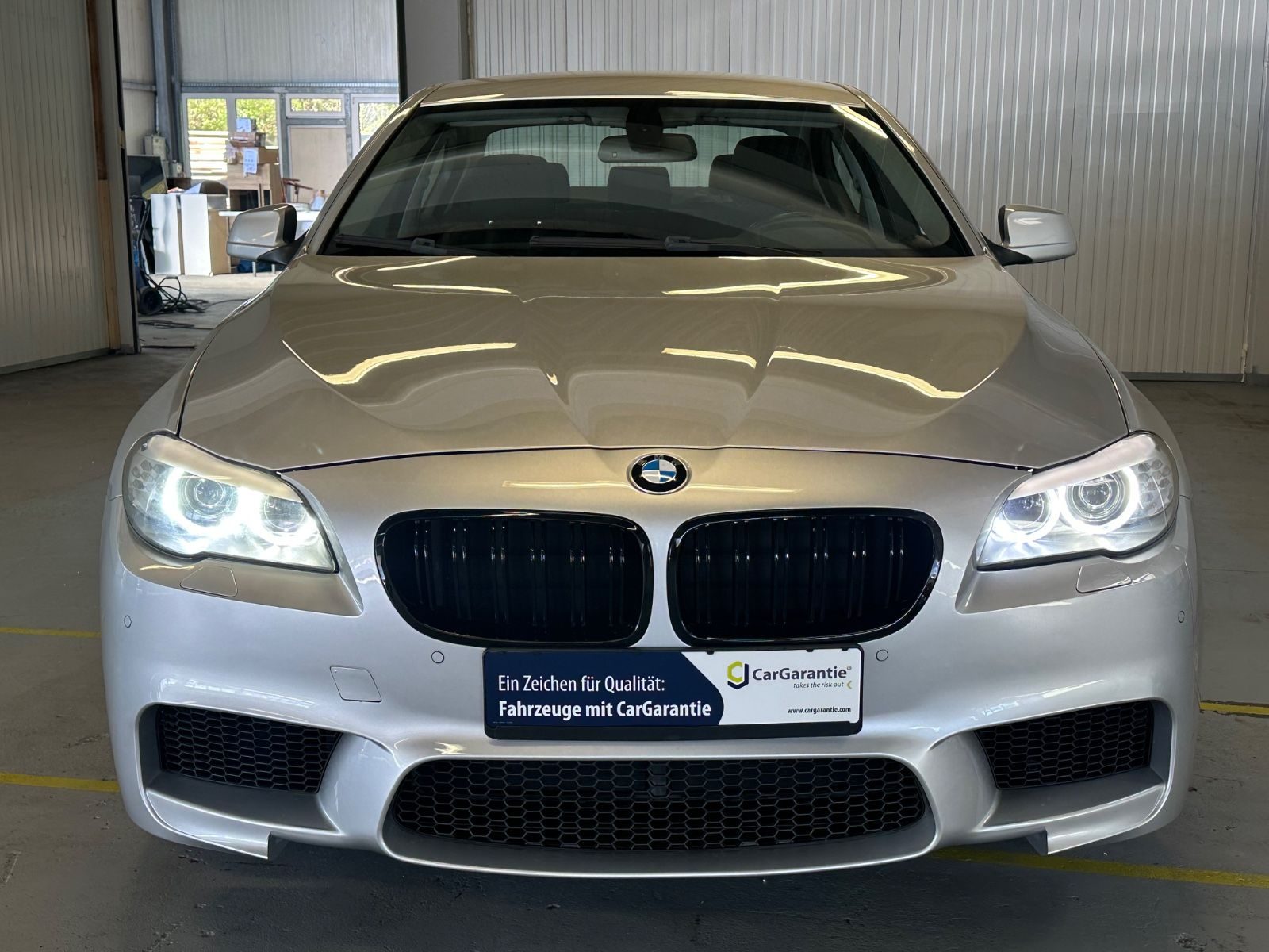 BMW 523 – Foto 2