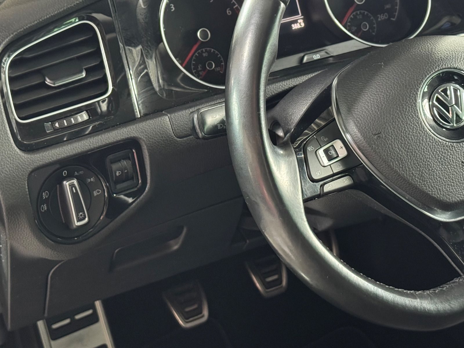 Volkswagen Golf – Foto 9