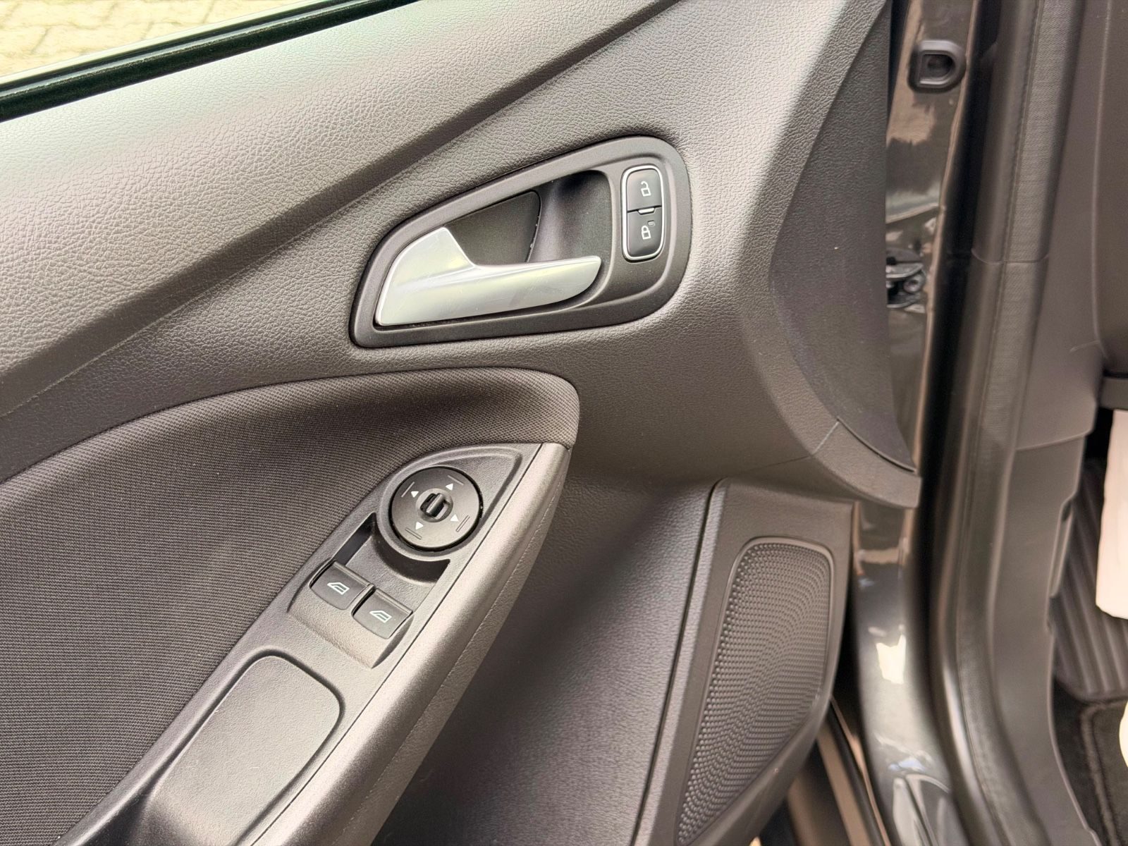 Ford Focus – Foto 12