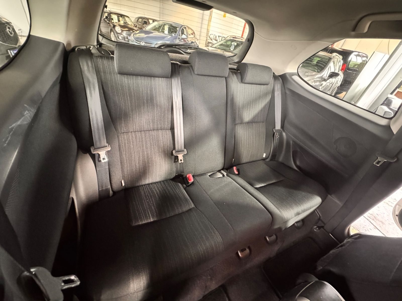 Toyota Auris – Foto 17