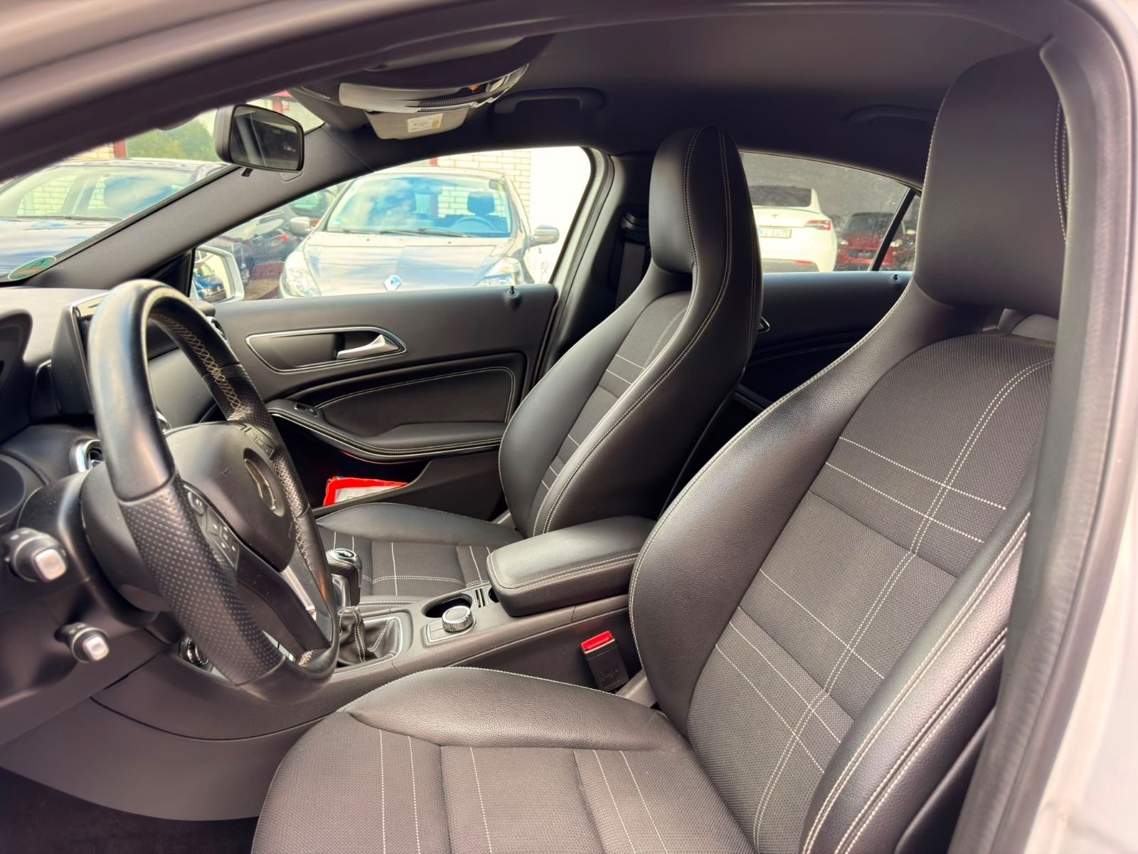Mercedes-Benz A180 – Foto 10